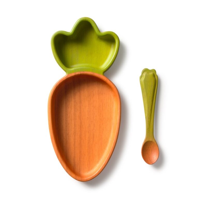 Set d'Assiette et Cuillère en Bois en forme de carotte, design ludique