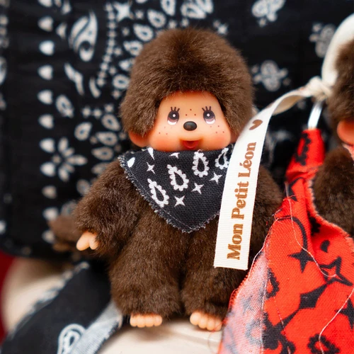 Grigri Kiki Lulu Bandana Noir avec motif paisley, peluche marron